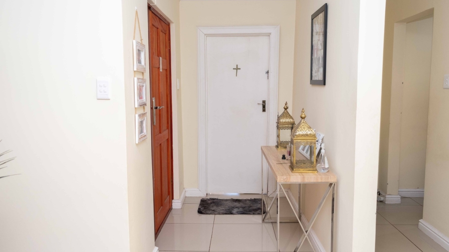 3 Bedroom Property for Sale in Lovemore Park Eastern Cape
